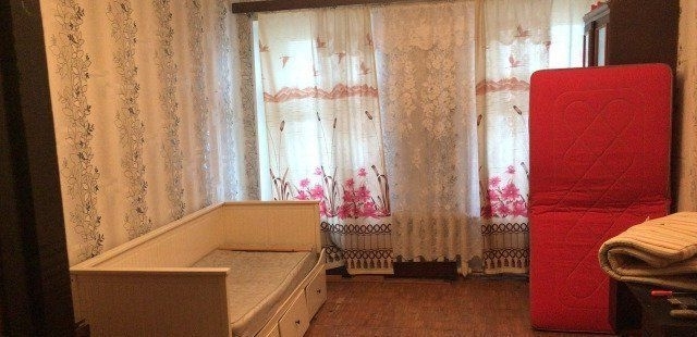 Сдатся комната в коммунальной квартире.